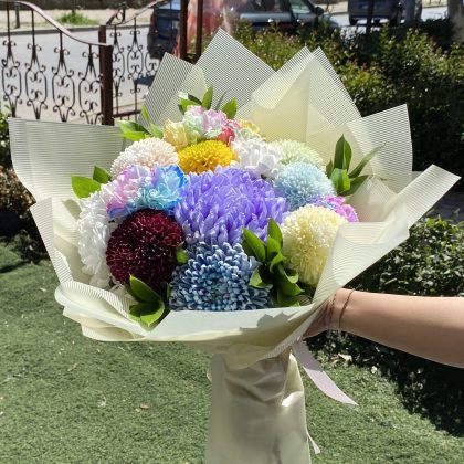 Rengarenk Jumbo Vip Anastasya ve Karanfiller (Clove Flowers Tarzı)